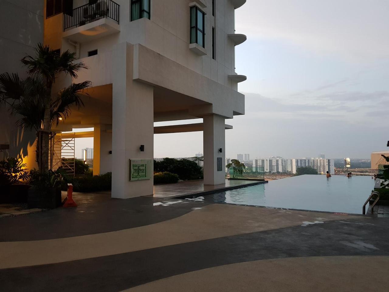 Southkey Mosaic By Cozystay Johor Bahru Ngoại thất bức ảnh